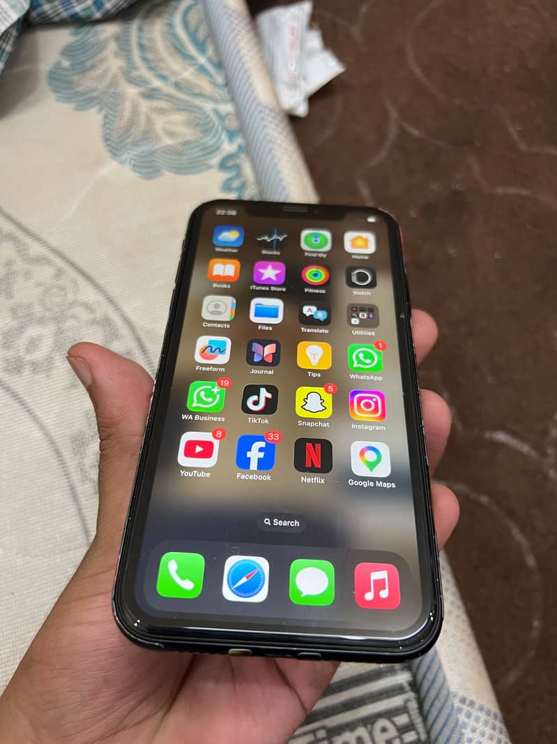 Apple iPhone XR 2