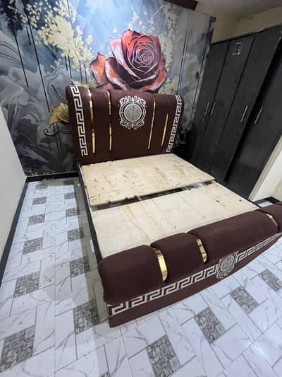 king size bed used 5month