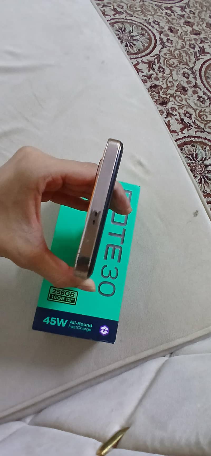 Infinix Note 30 4
