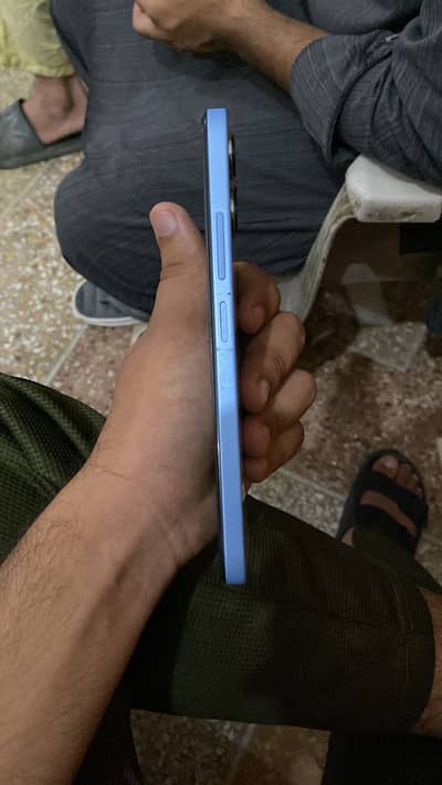 Realme 12