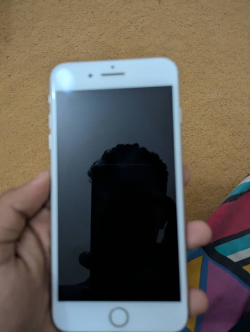 Apple iPhone X 4