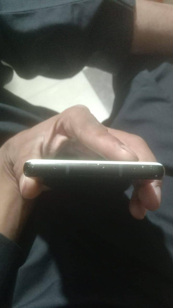 Google Pixel 6a 5