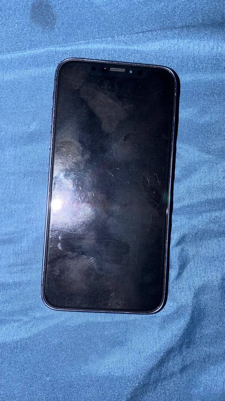Apple iPhone X 1