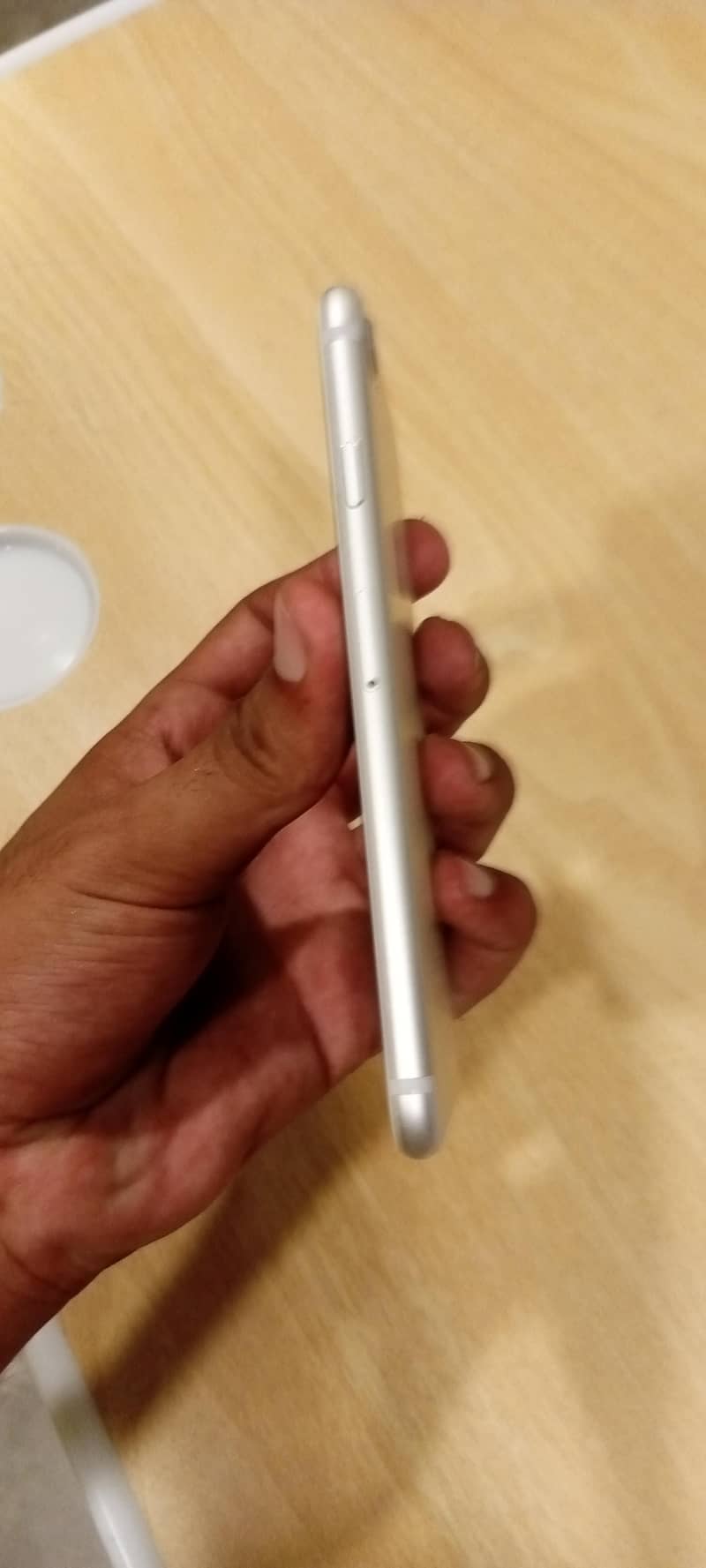 Apple iPhone 7 1