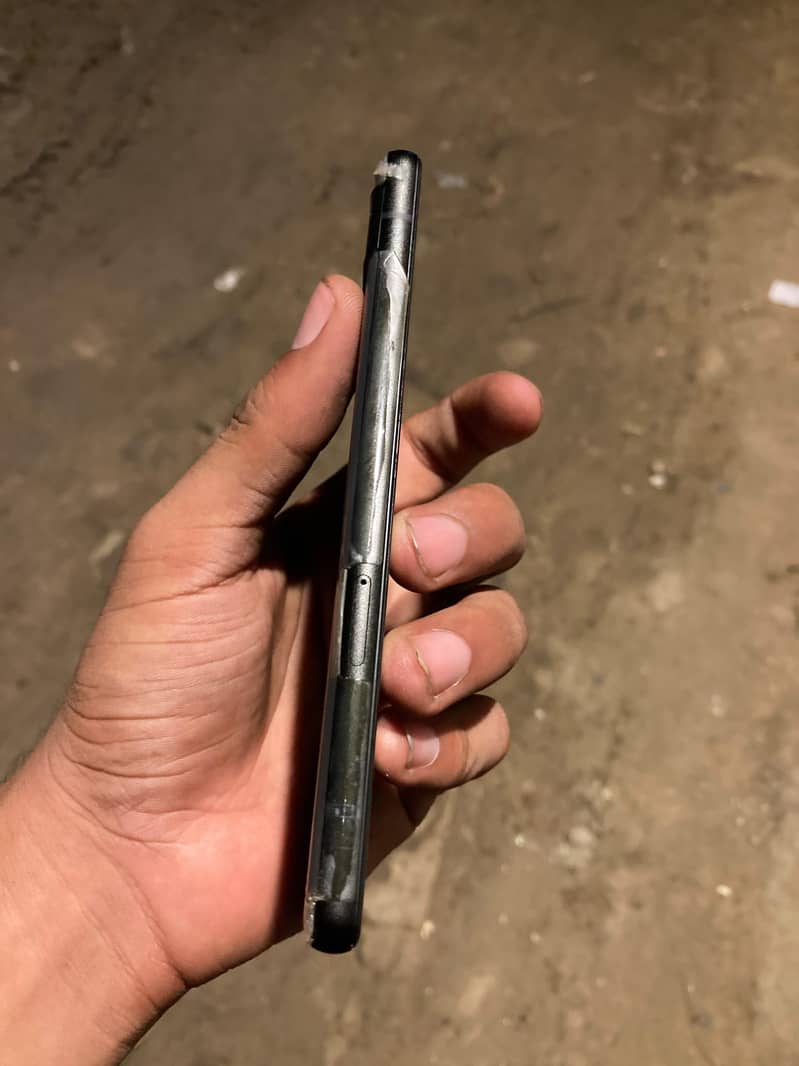Google Pixel 6a 4