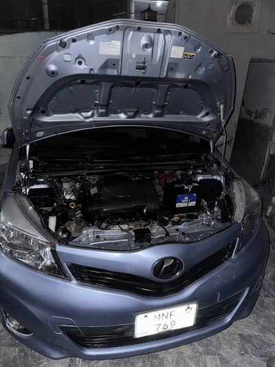 Toyota Vitz 2014