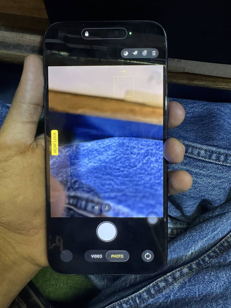Apple iPhone 16 Plus 10