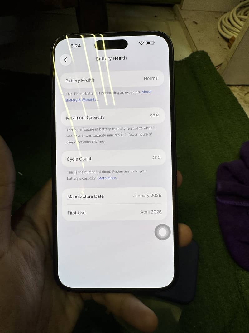 Apple iPhone 16 Plus 11