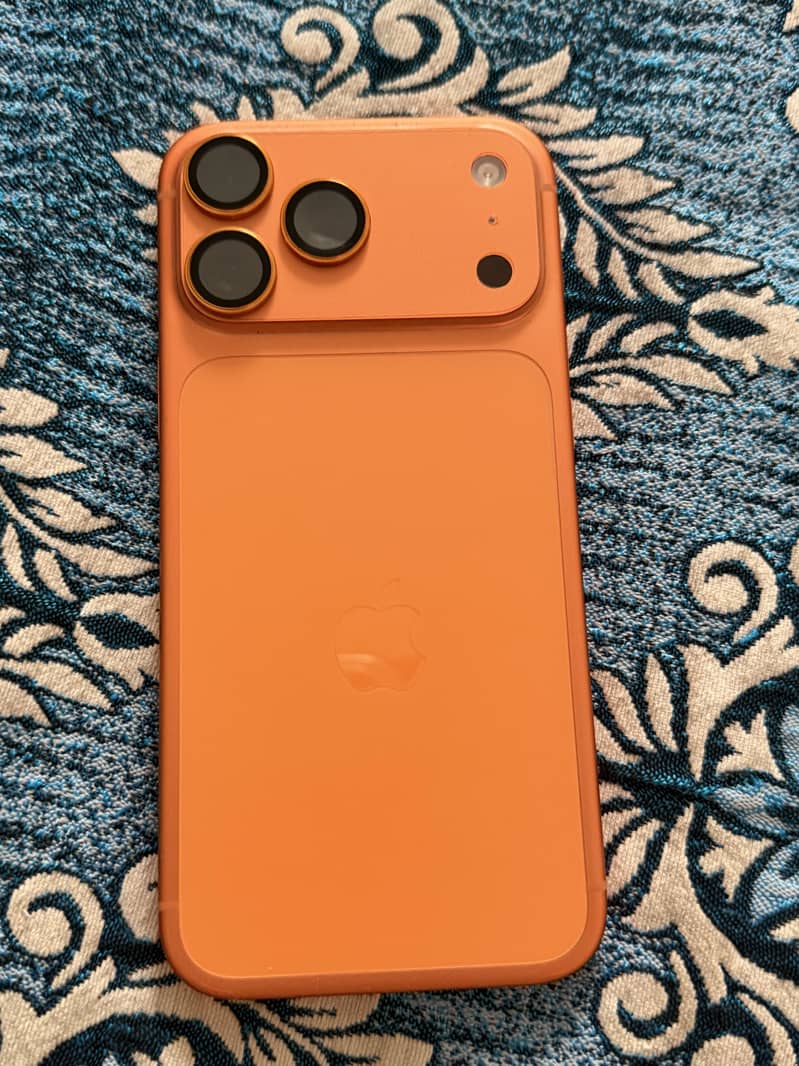 Apple iPhone 17 Pro Max 0