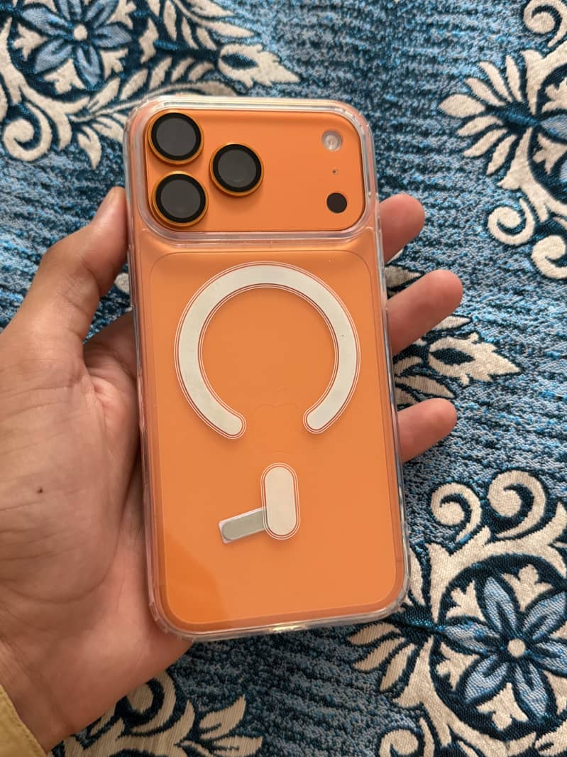 Apple iPhone 17 Pro Max 1