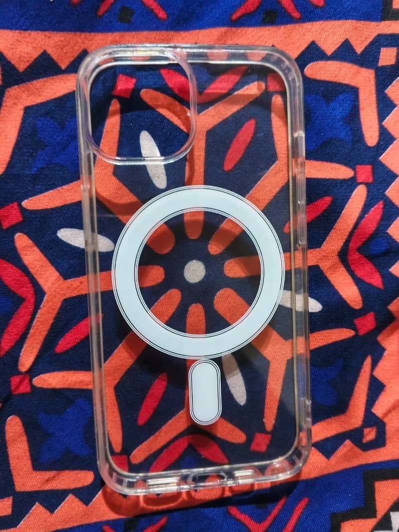 Apple iPhone 13 2