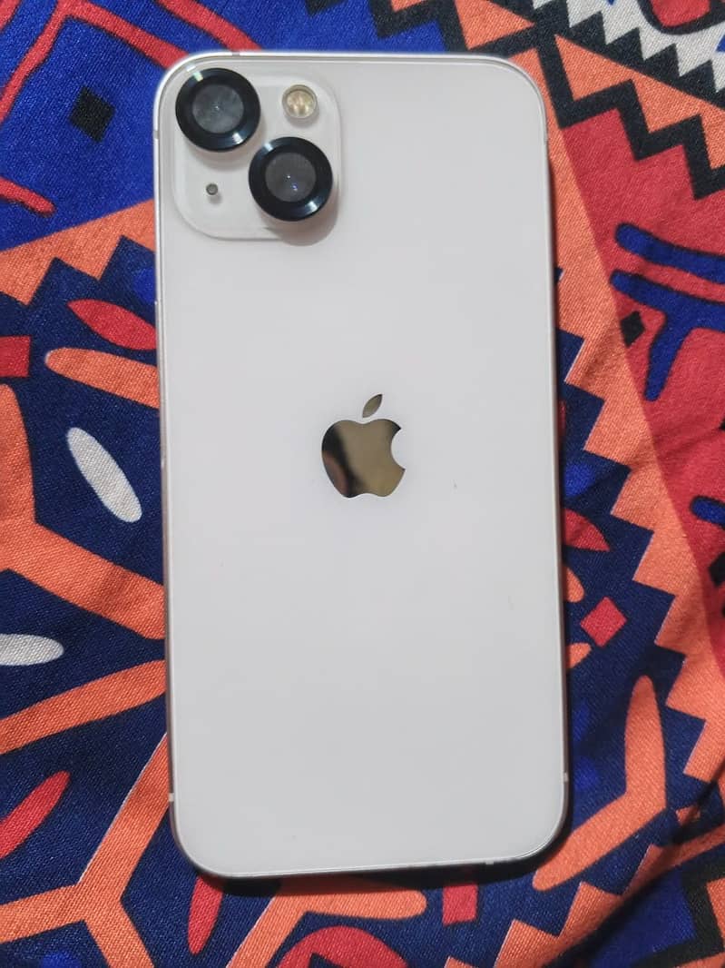Apple iPhone 13 7