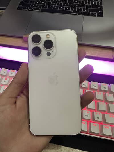 Apple iPhone 13 Pro