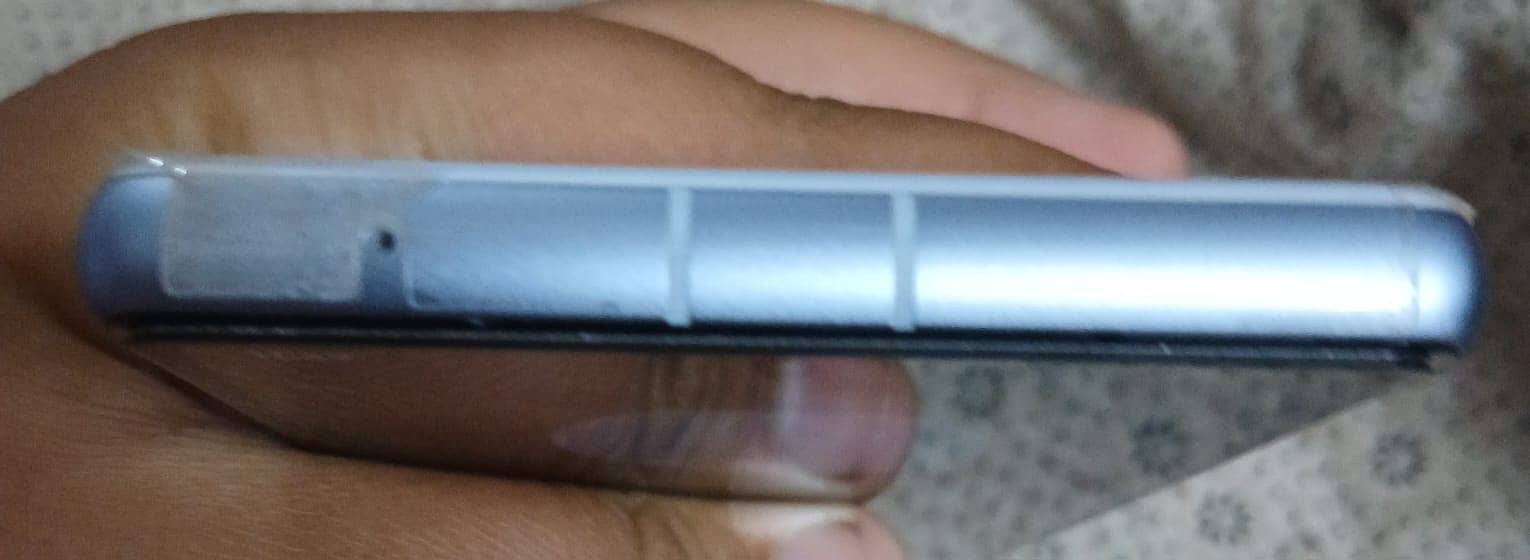 Google Pixel 7a 5