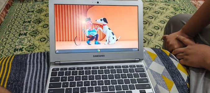 samsung chrome book 16 gb upgraded with sd card