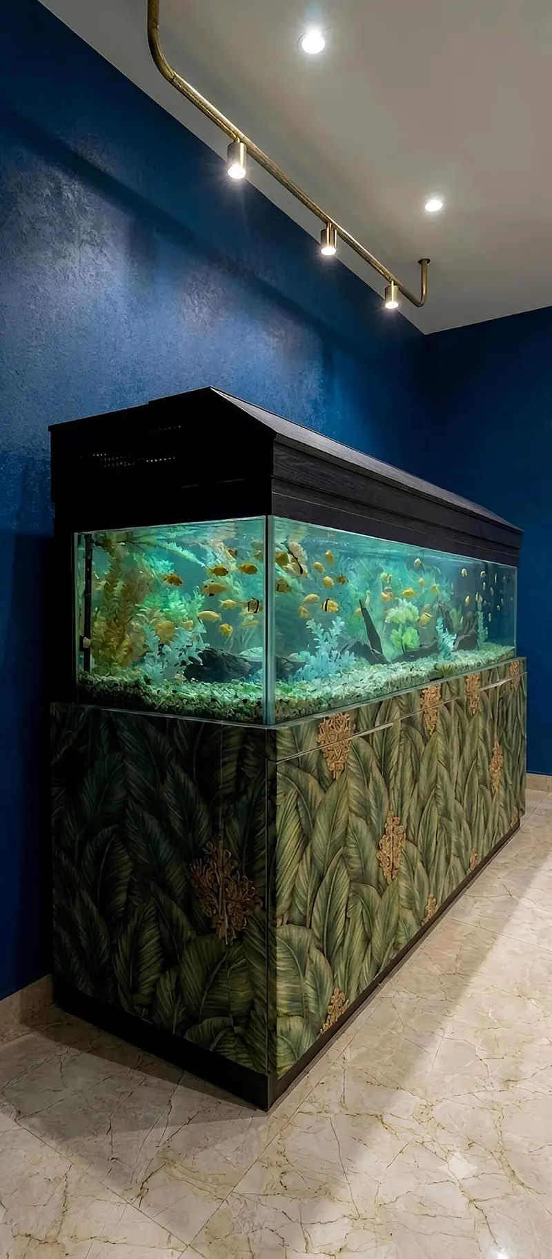 Aquarium Fish Tank — photo 2