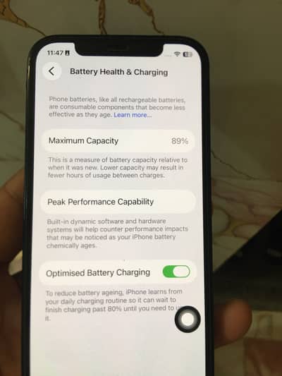 Apple iPhone 12