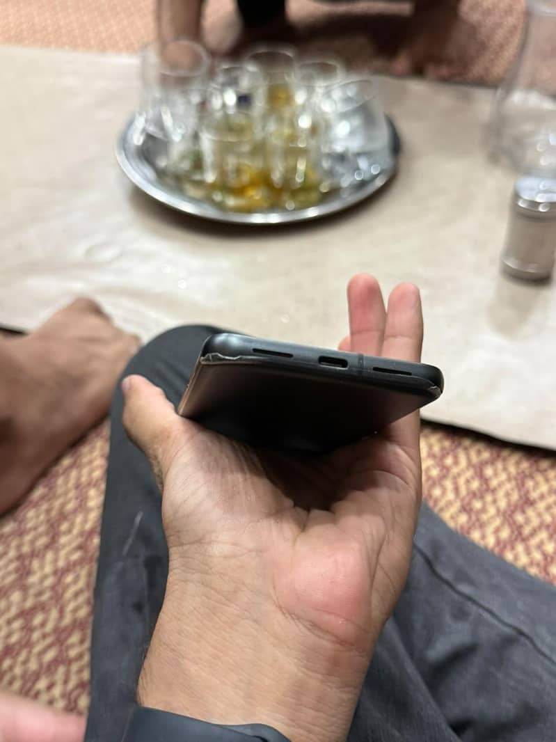 Google Pixel 8 5