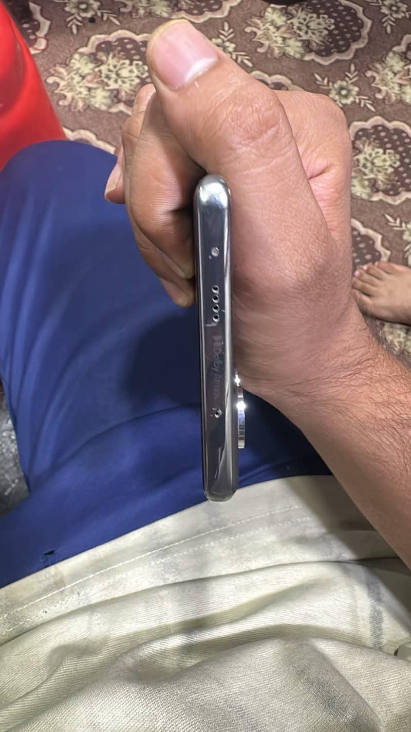 Tecno CAMON 40 Pro 2