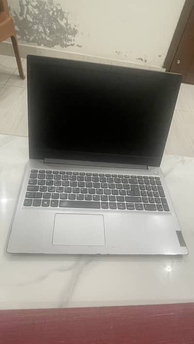 Lenovo IdeaPad 3