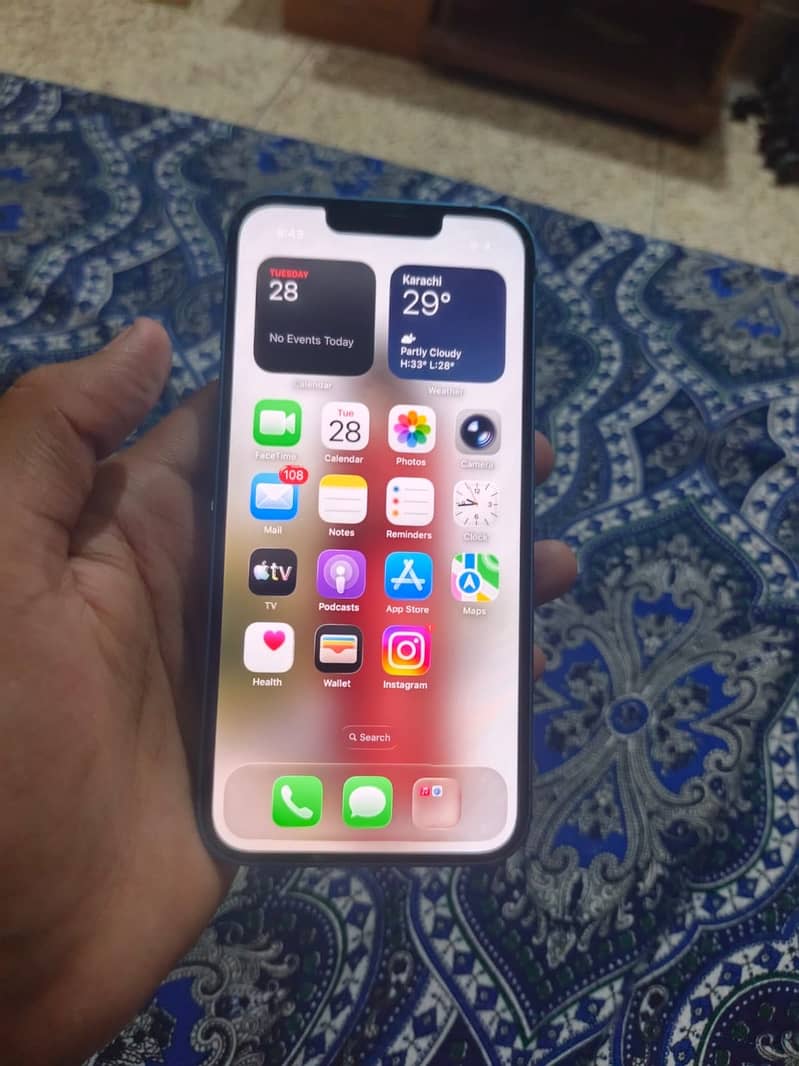 Apple iPhone 13 3