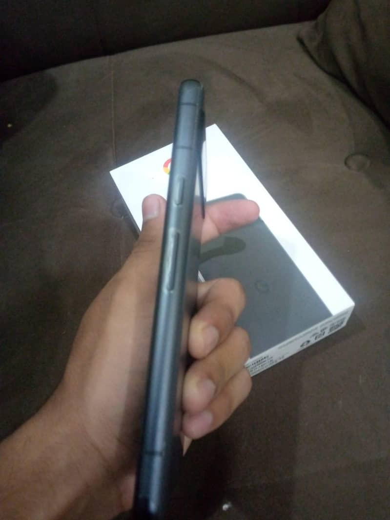 Google Pixel 7a 1