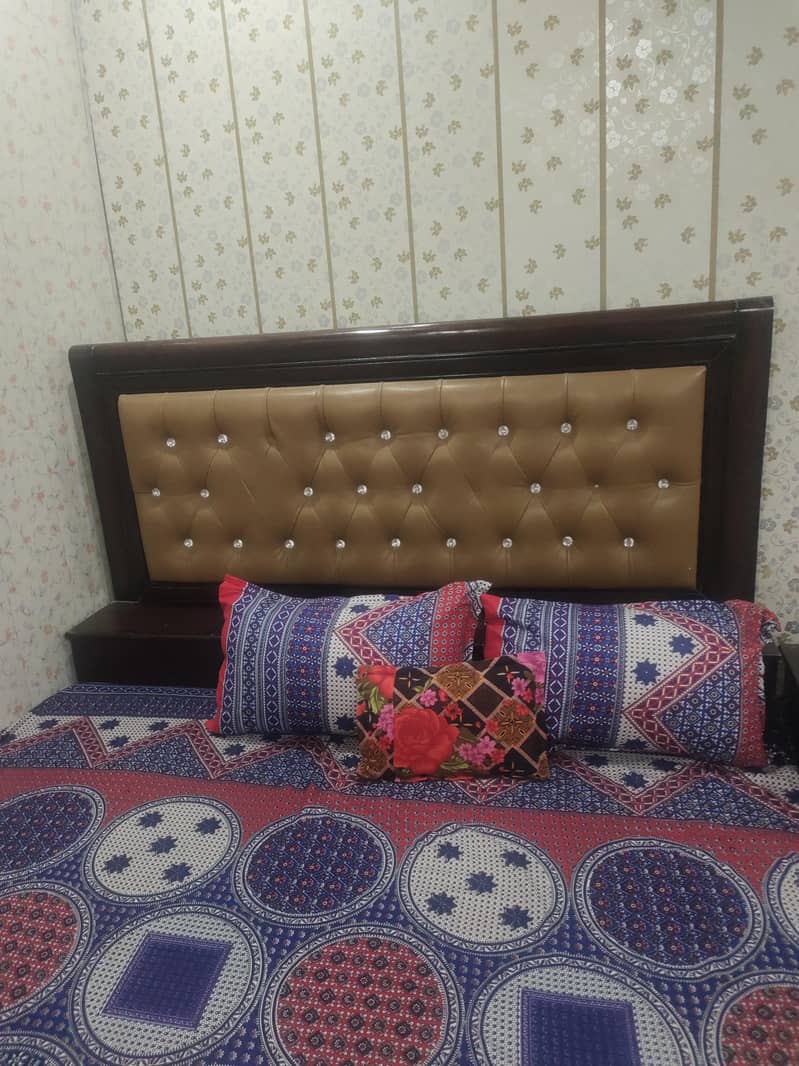 Old bed 2