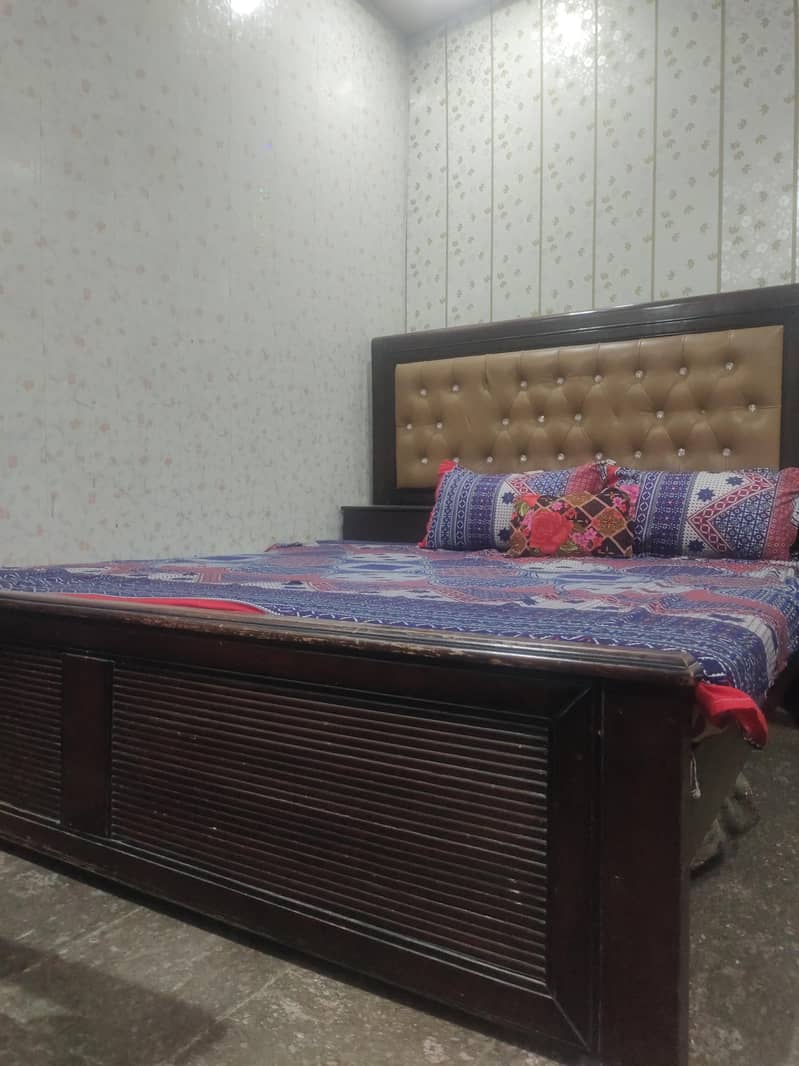 Old bed 4