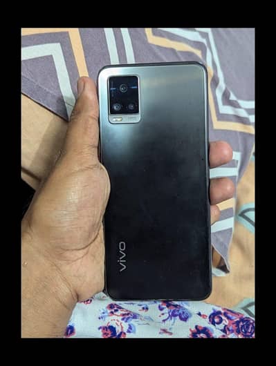 Vivo V20