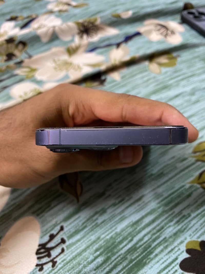 Apple iPhone 13 Pro 5