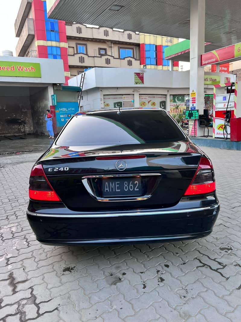Mercedes E Class 2004 3
