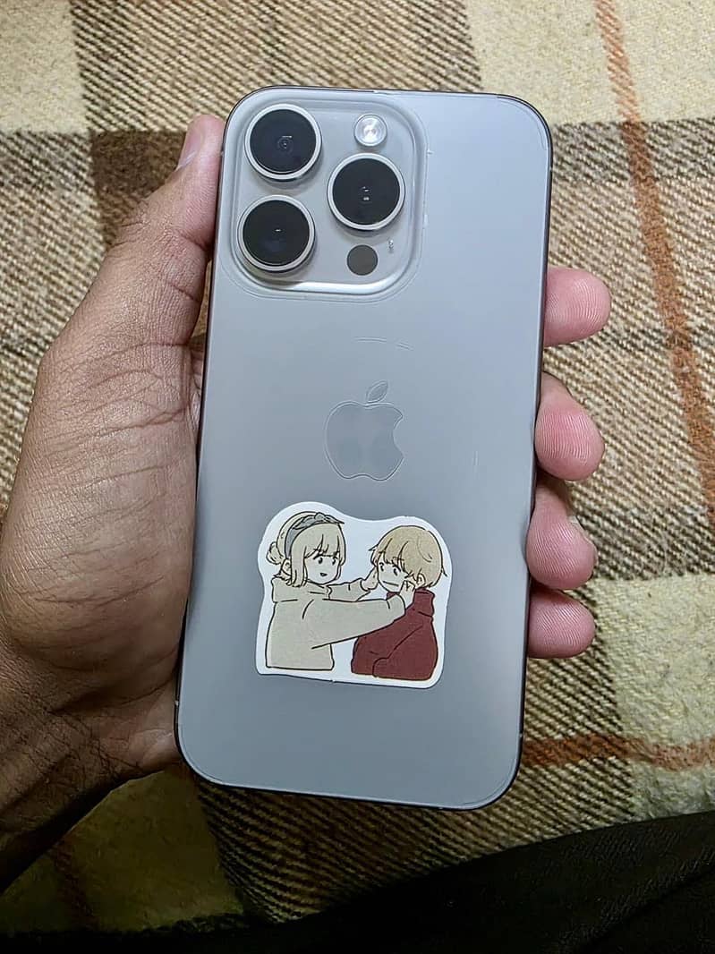 iPhone 15 pro 3