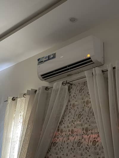 Haier Dc inverter 1.5 tone best working