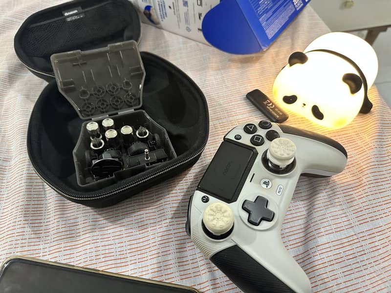 Nacon Revolution Pro 5 Controller 9