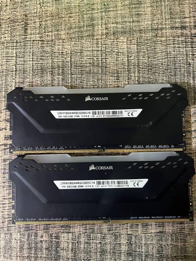 Corsair Vengeance RGB Pro 16GB (8x2) CL16 3200mhz