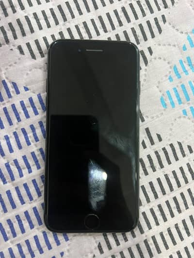 Apple iPhone 7
