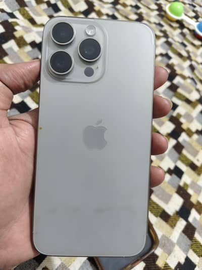 Apple iPhone 15 Pro Max