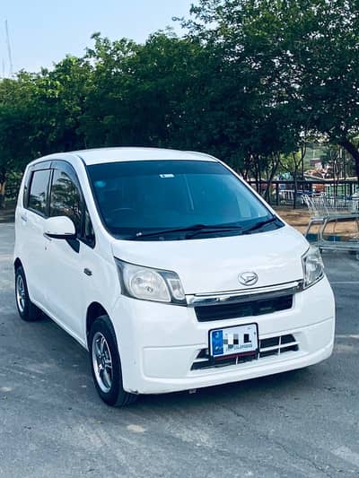 Daihatsu Move 2014 Minnor touching on fender
