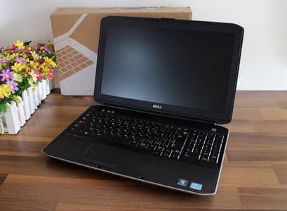 i5 3rd gen  8gb 120gb ssd dell 5530 15.6screen