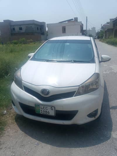 Toyota Vitz 2011