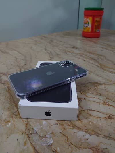 iPhone 11 non pata jv box 64 gb 10/10 condition