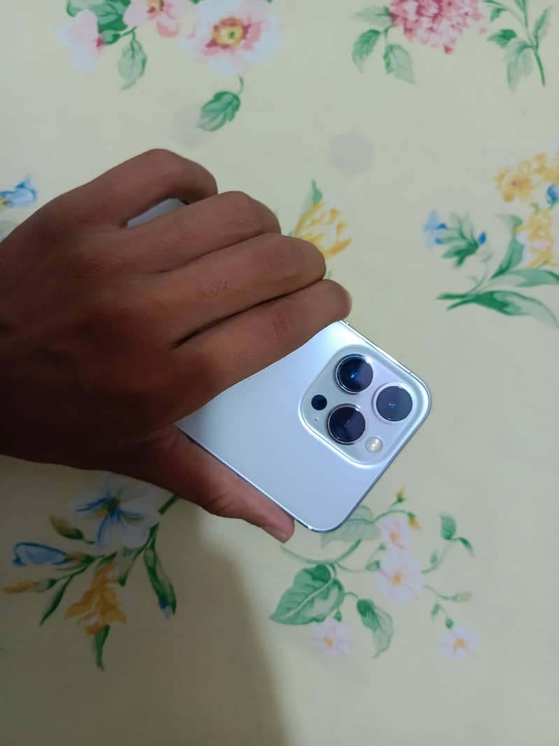 Apple iPhone 13 Pro 7