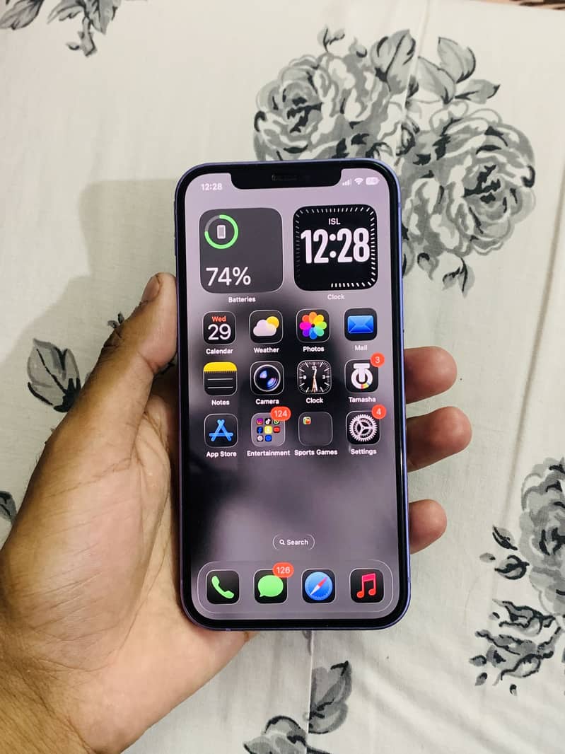 Apple iPhone 12 2