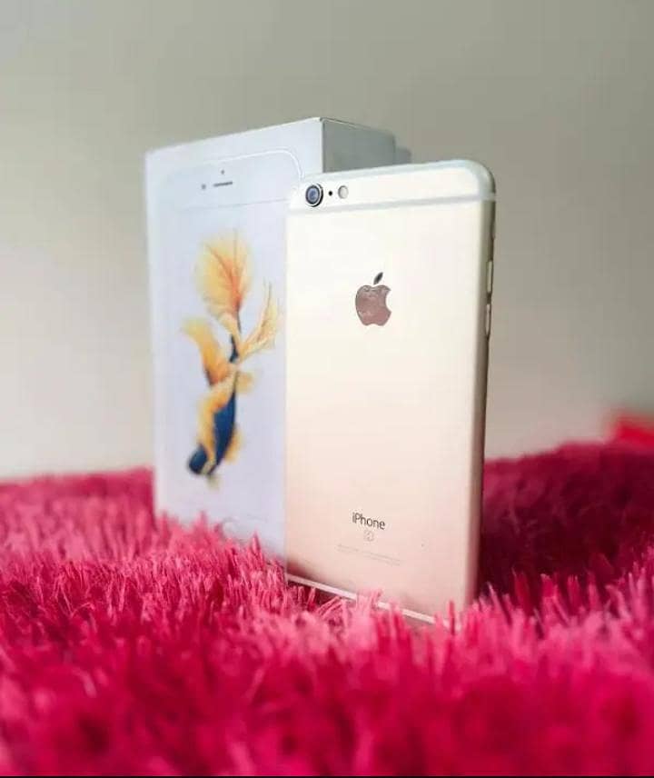Apple iPhone 6S Plus 0