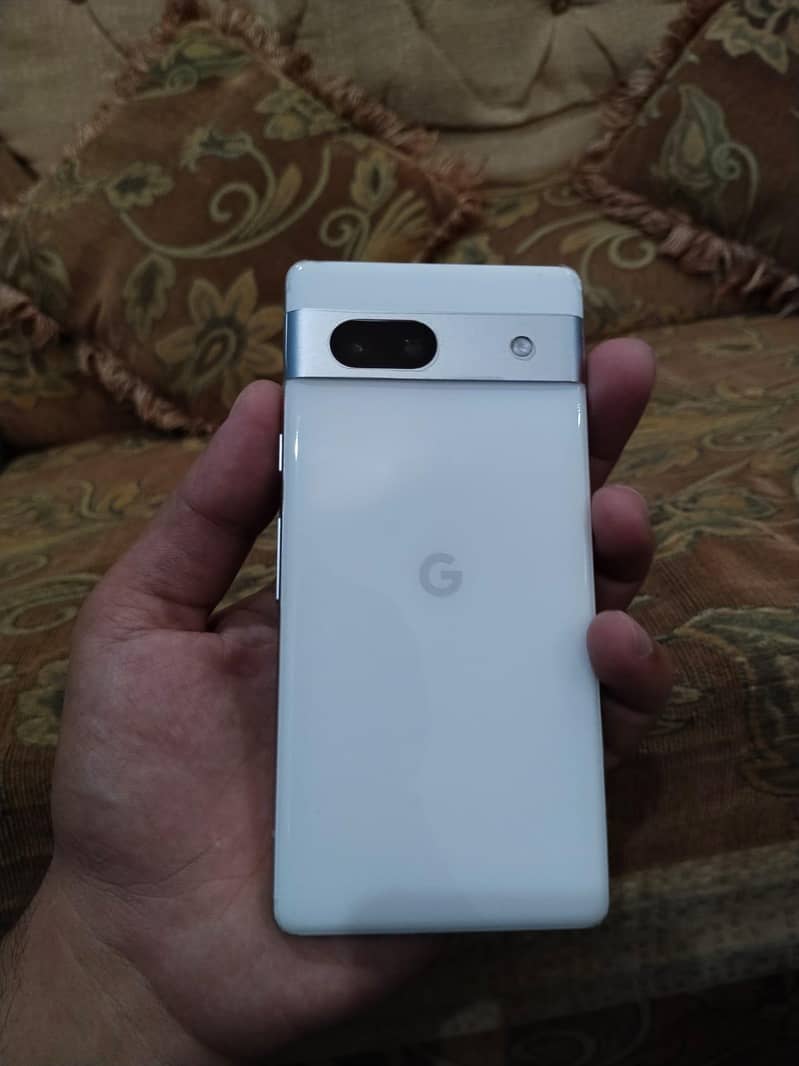 Google Pixel 7a 1