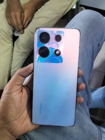 Infinix Note 30
