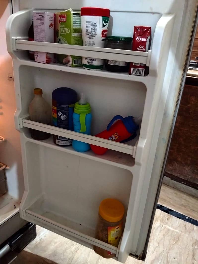 Refrigerator 7