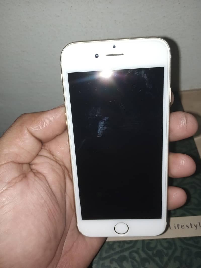 Apple iPhone 6 4