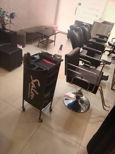 Salon furniture