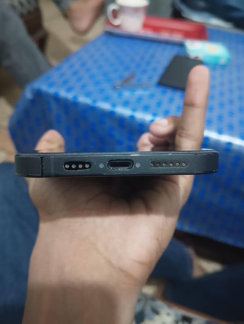 Apple iPhone 14 Pro Max 4